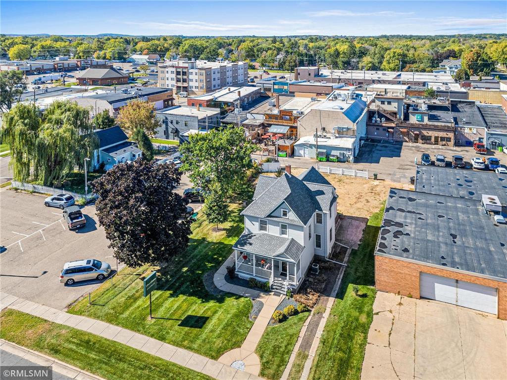 227 S Arch Avenue New Richmond WI 54017 6800100 image31