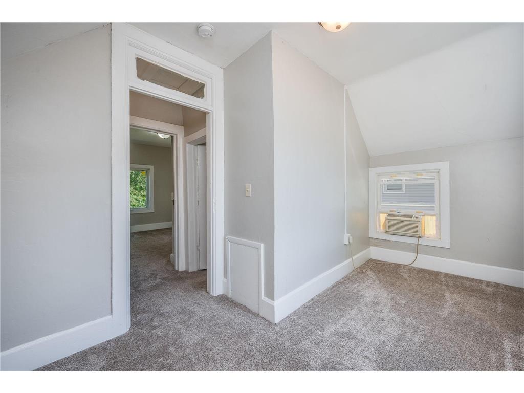 227 S Elm Street Fairmont MN 56031 6790125 image14