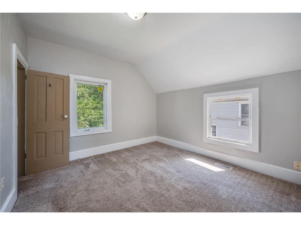 227 S Elm Street Fairmont MN 56031 6790125 image15