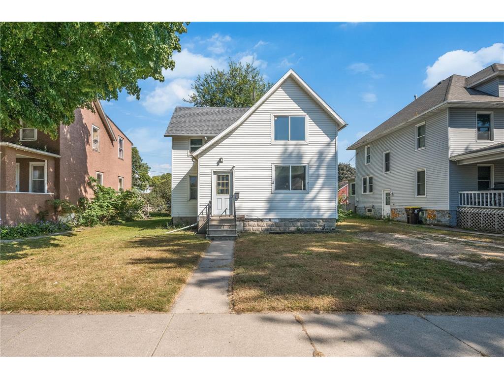 227 S Elm Street Fairmont MN 56031 6790125 image25