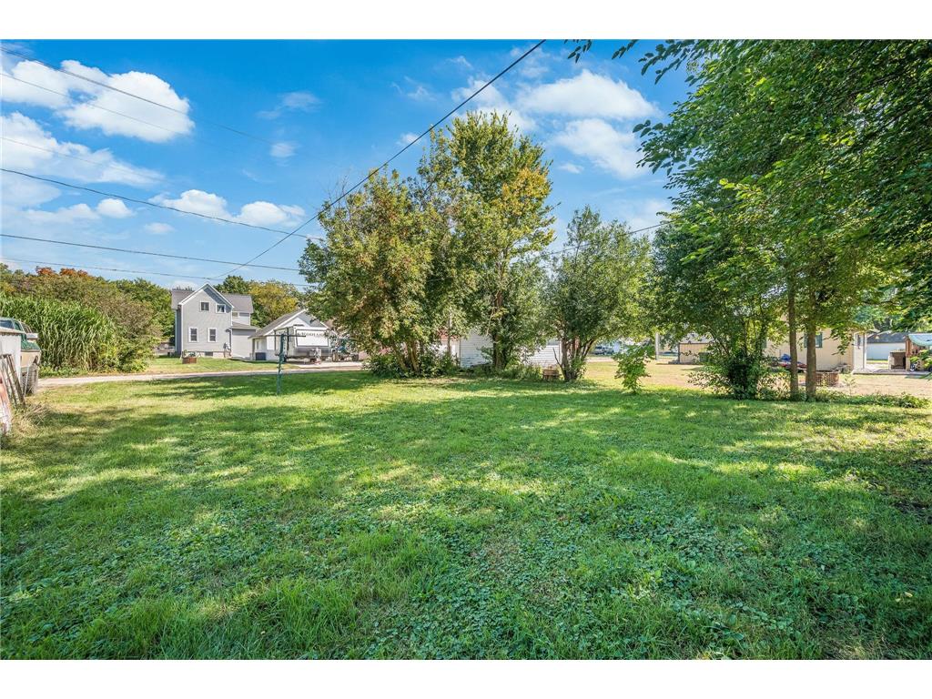 227 S Elm Street Fairmont MN 56031 6790125 image30