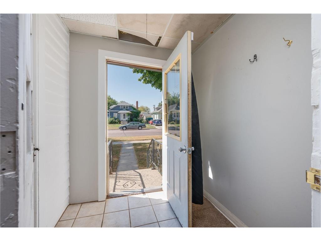 227 S Elm Street Fairmont MN 56031 6790125 image5