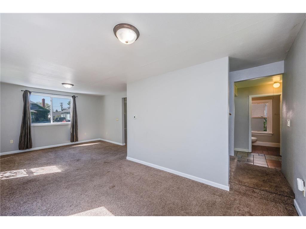 227 S Elm Street Fairmont MN 56031 6790125 image7