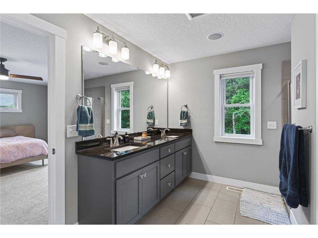 227 Sunnyridge Lane Golden Valley MN 55422 7088146 image32