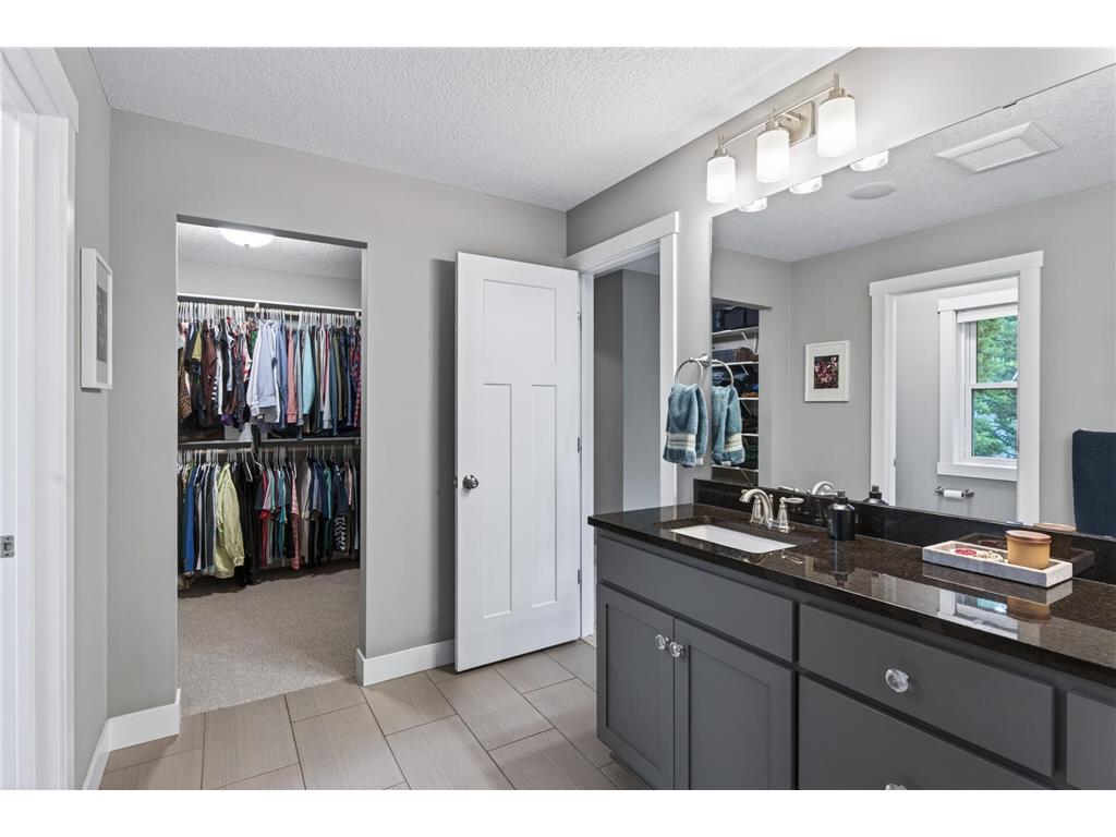 227 Sunnyridge Lane Golden Valley MN 55422 7088146 image33
