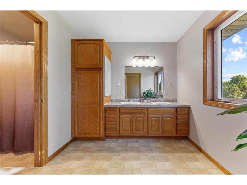 227 Woodhaven Lane Mankato MN 56001 7072761 image18