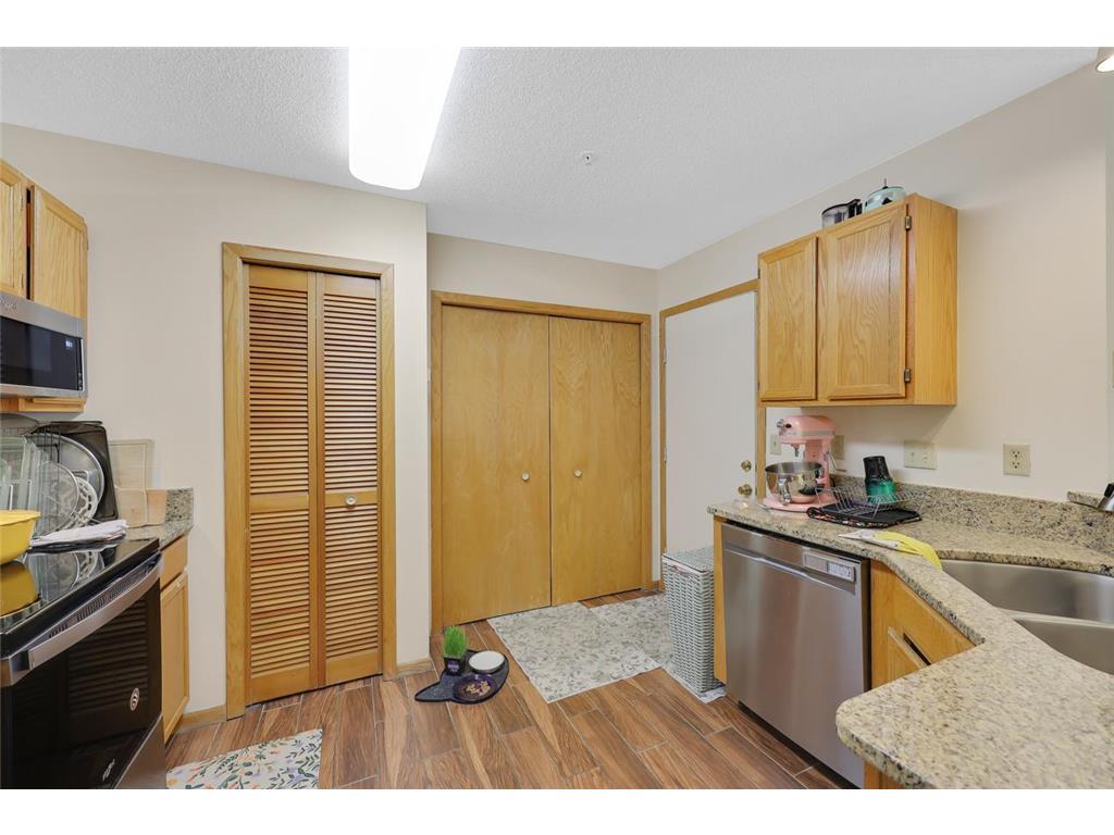 2270 Ranchview Lane N #39 Plymouth MN 55447 7069905 image15