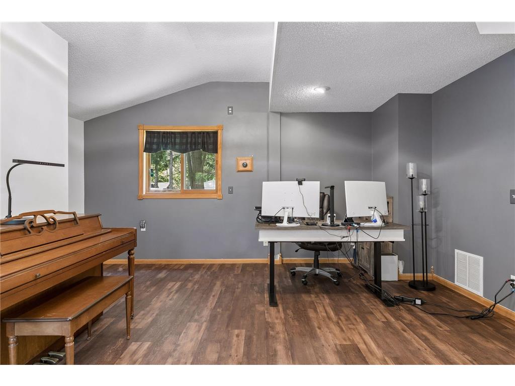 22702 E Martin Lake Drive NE Linwood Twp MN 55079 - Martin 7093381 image18