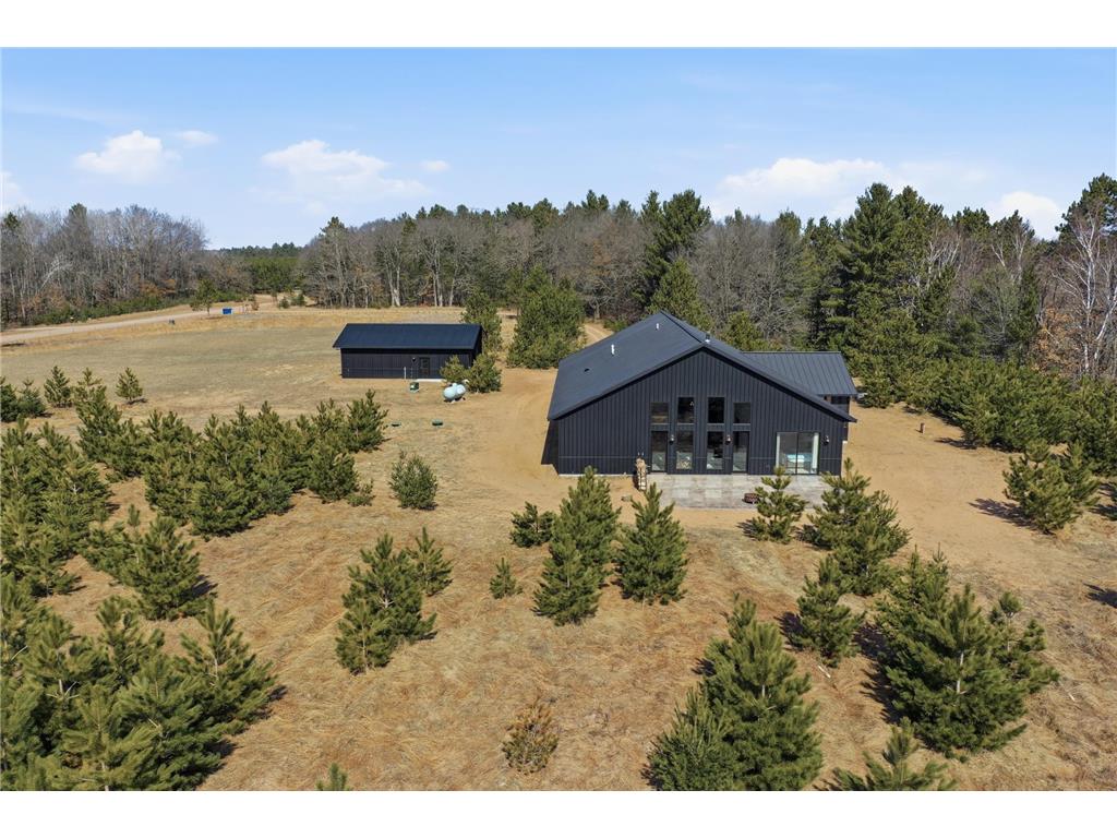 22704 Godfrey Road Siren WI 54872 - Clam River 7044749 image1