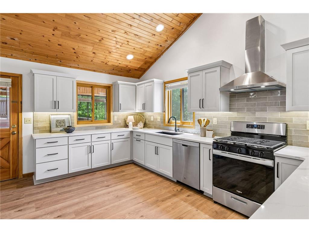 2271 Twin Bluff Road Red Wing MN 55066 7033623 image20