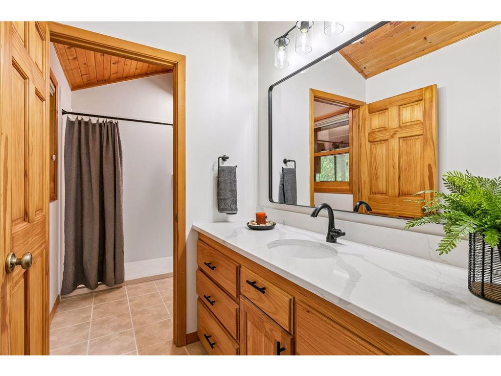 2271 Twin Bluff Road Red Wing MN 55066 7033623 image38
