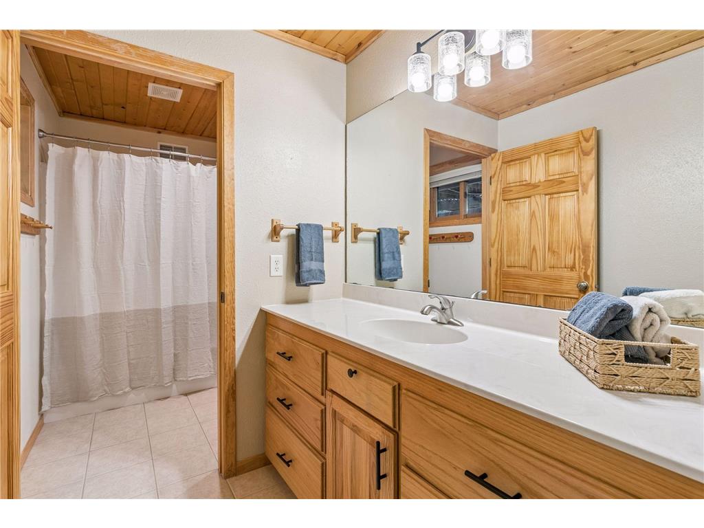 2271 Twin Bluff Road Red Wing MN 55066 7033623 image48