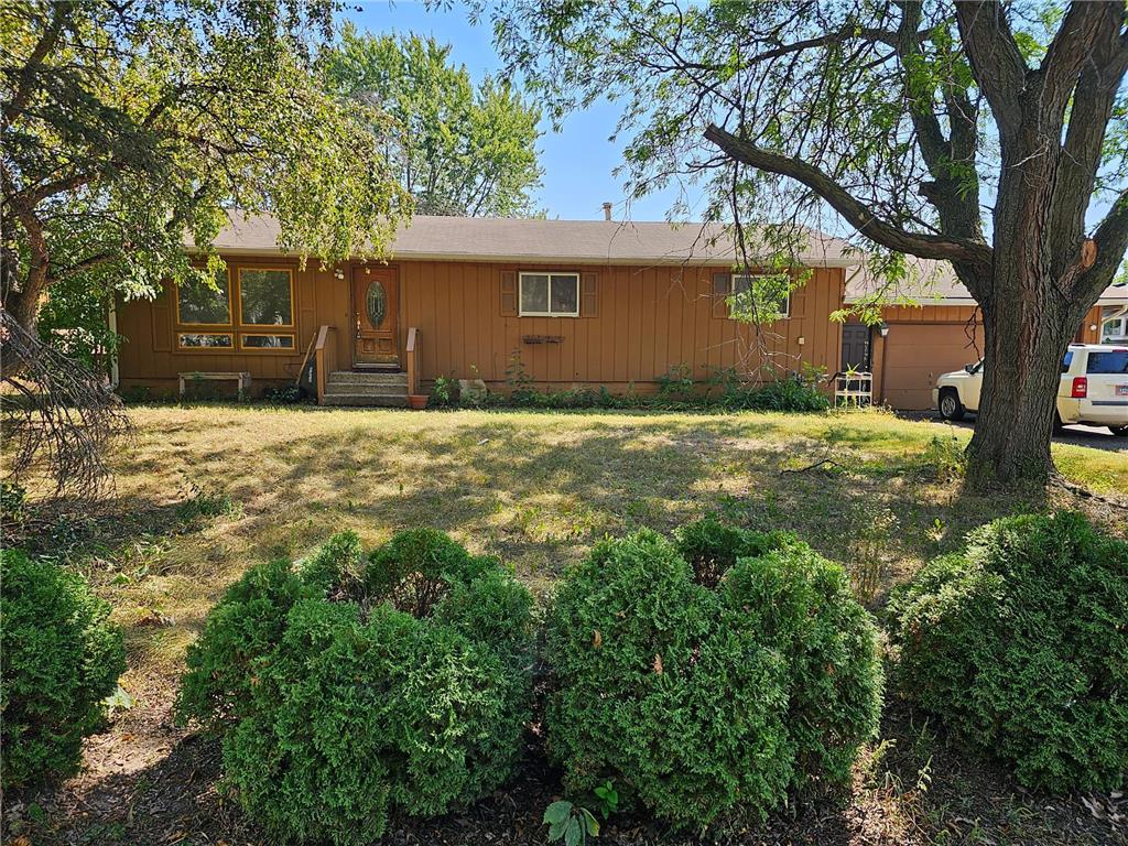 2272 14th Avenue E North Saint Paul MN 55109 6427747 image1