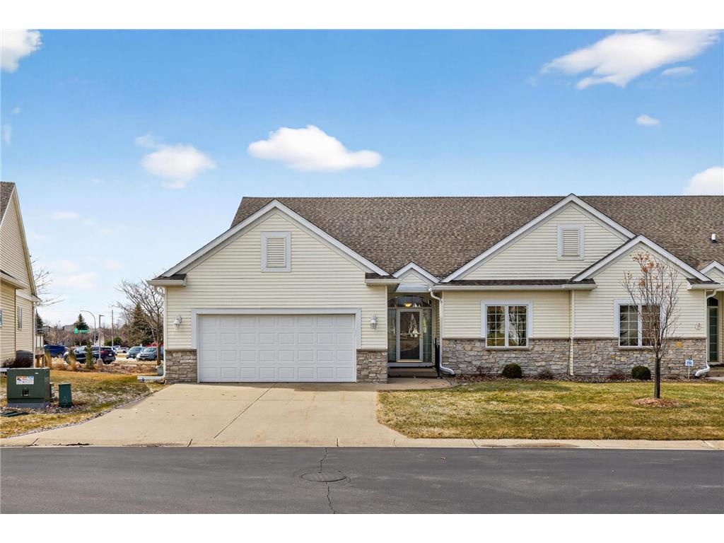 2272 Coral Court NE Rochester MN 55906 7046910 image1