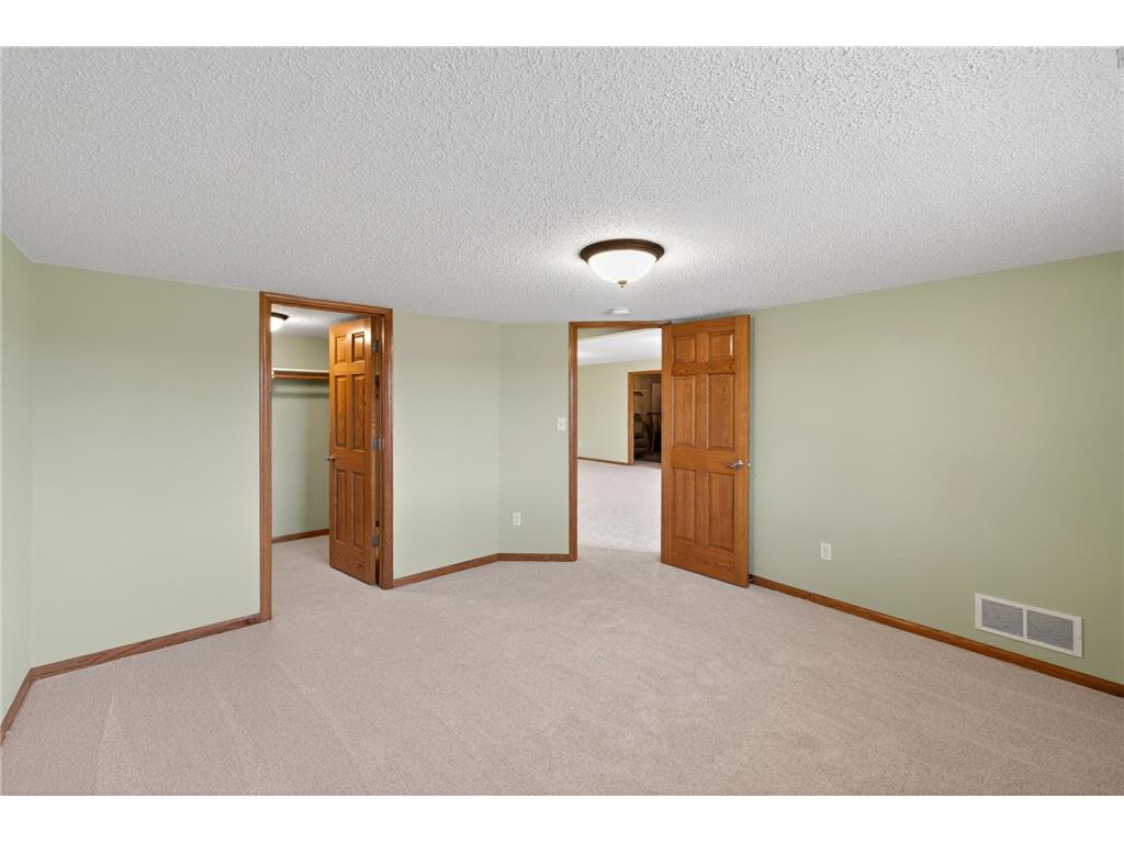2272 Coral Court NE Rochester MN 55906 7046910 image33