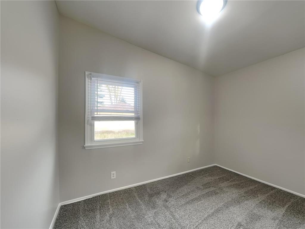 2272 Hazel Street N Maplewood MN 55109 6819100 image13