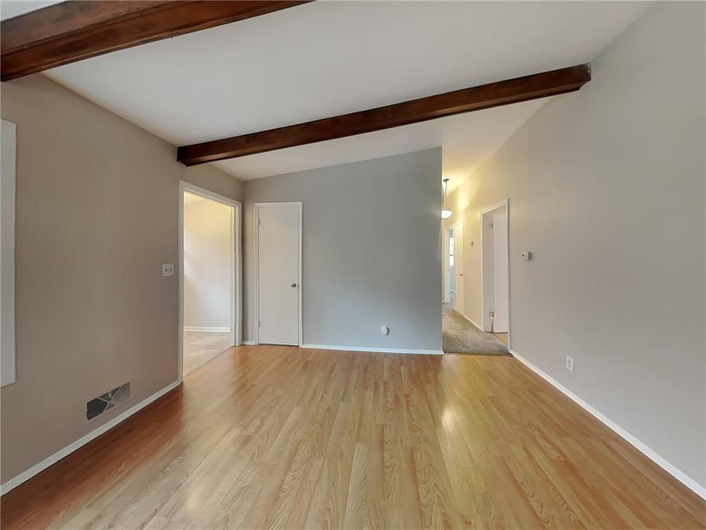 2272 Hazel Street N Maplewood MN 55109 6819100 image4