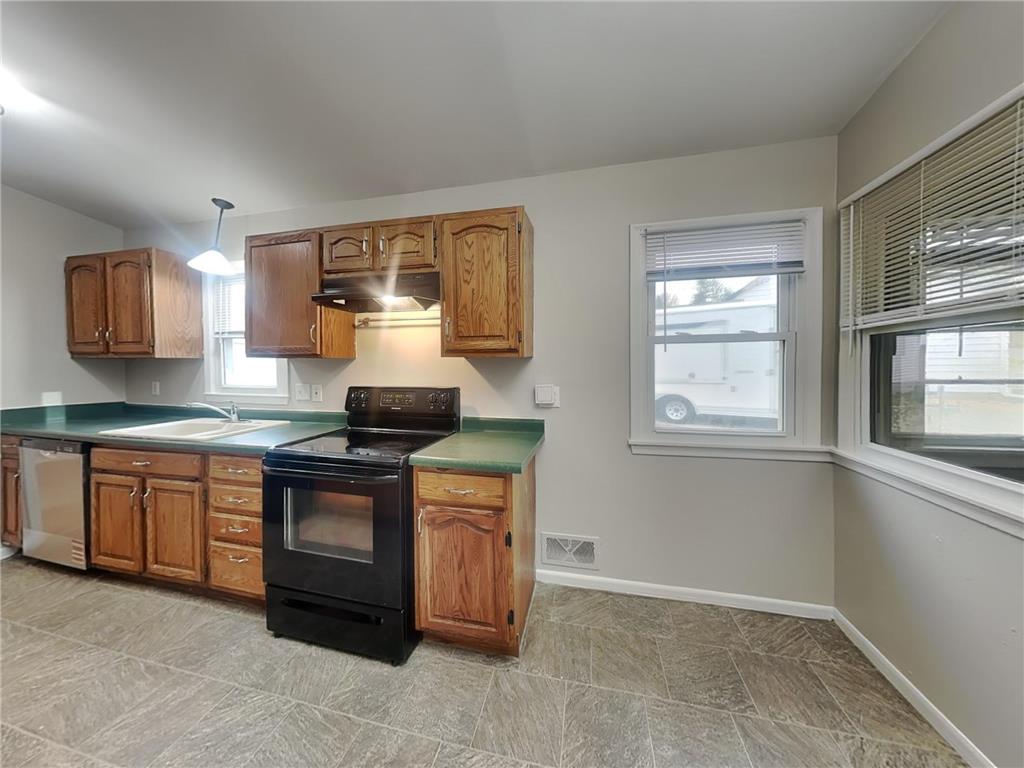 2272 Hazel Street N Maplewood MN 55109 6819100 image6