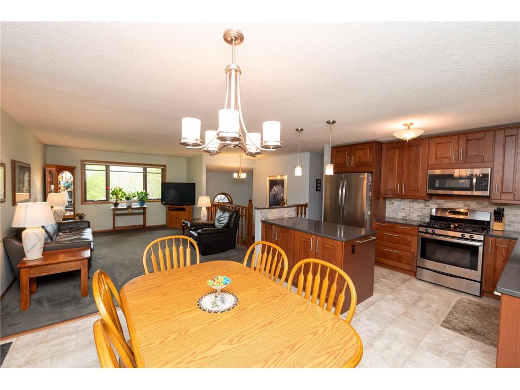 2273 6th Street N North Saint Paul MN 55109 7067837 image11