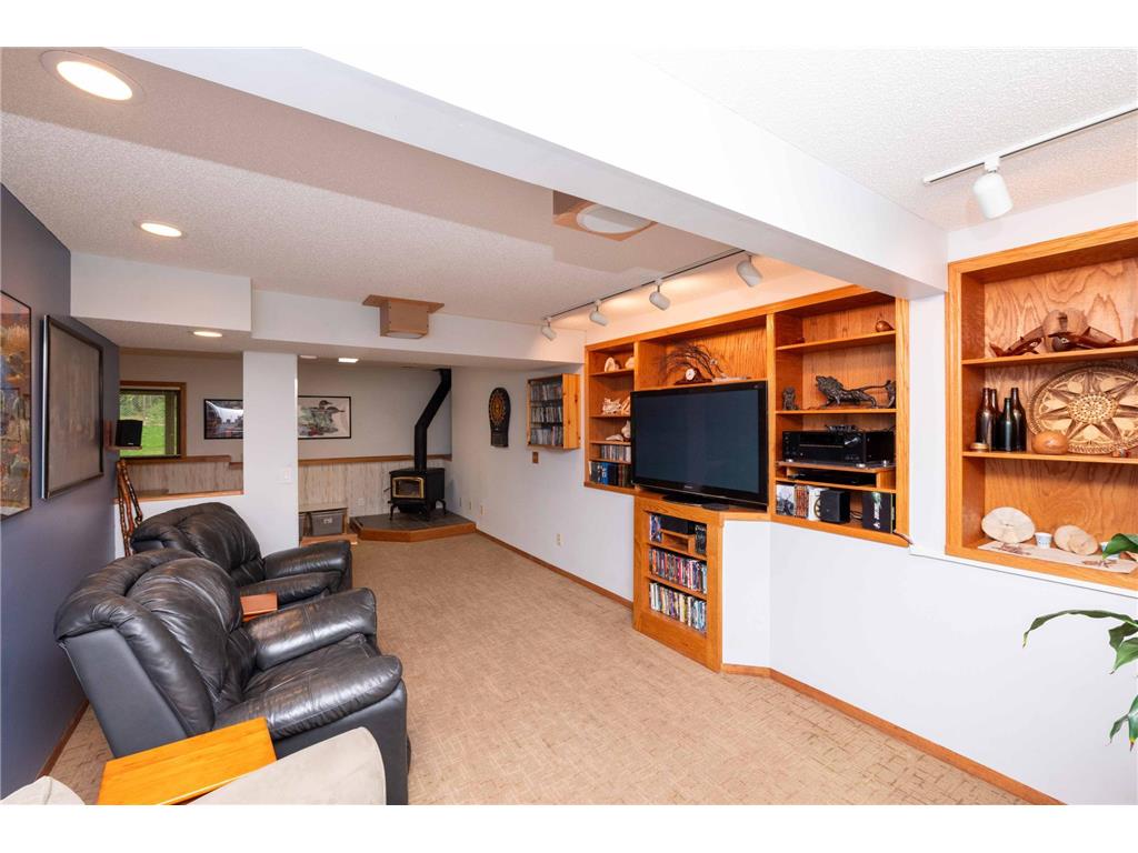 2273 6th Street N North Saint Paul MN 55109 7067837 image22