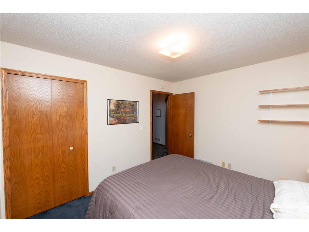 2273 6th Street N North Saint Paul MN 55109 7067837 image28