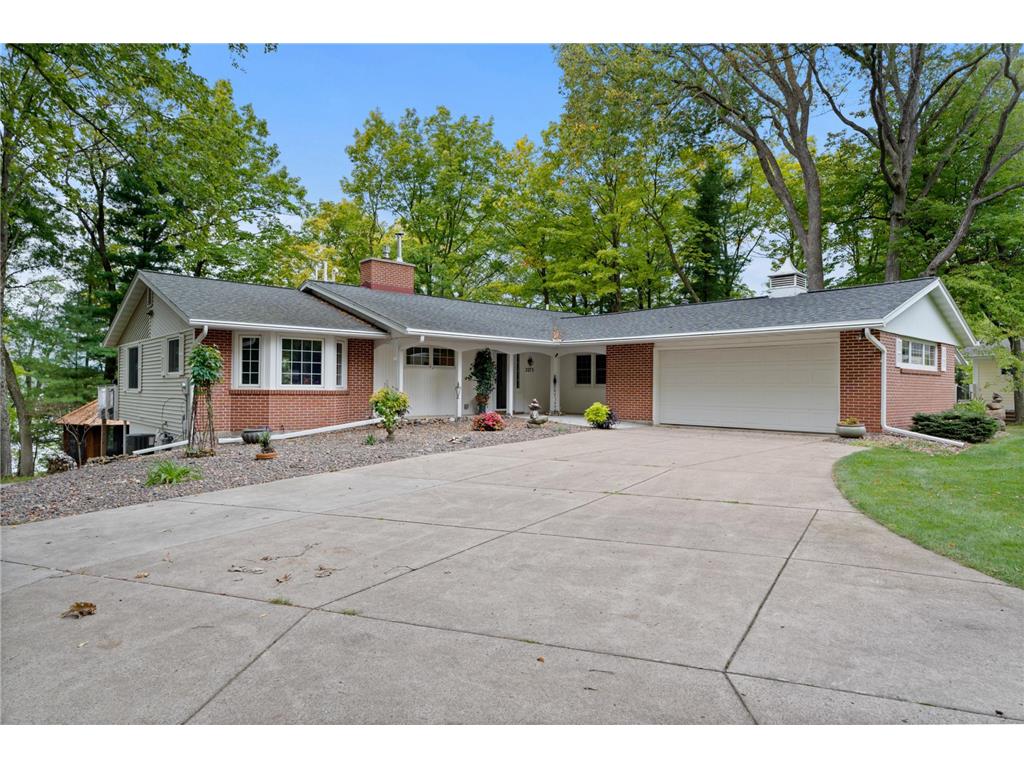 2275 Jeffery Boulevard Cumberland WI 54829 - Beaver Dam 6337292 image1