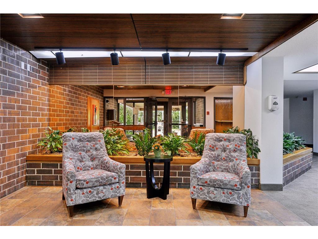 2275 Youngman Avenue #103W Saint Paul MN 55116 7071335 image2