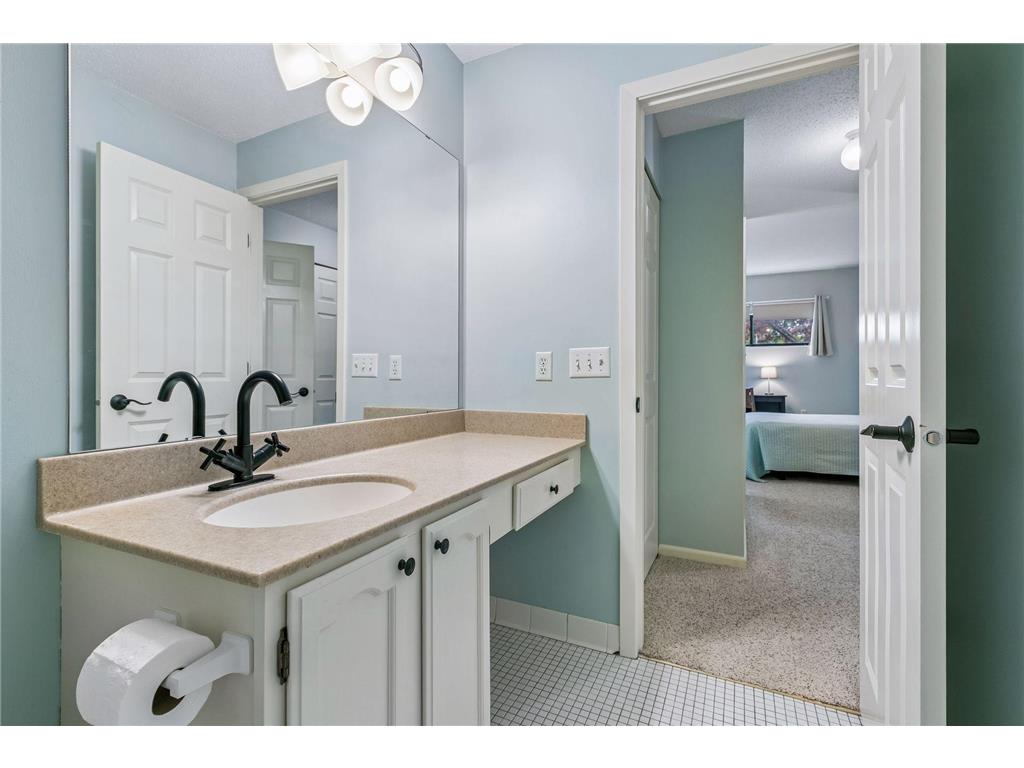 2275 Youngman Avenue #103W Saint Paul MN 55116 7071335 image20