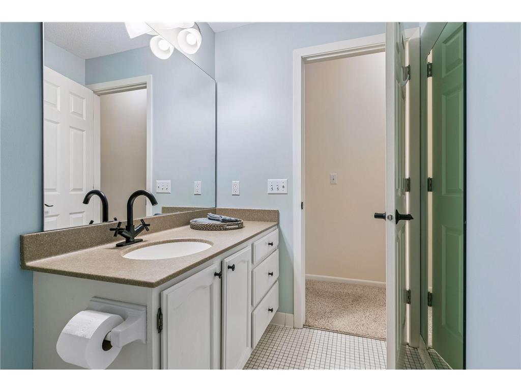 2275 Youngman Avenue #103W Saint Paul MN 55116 7071335 image25