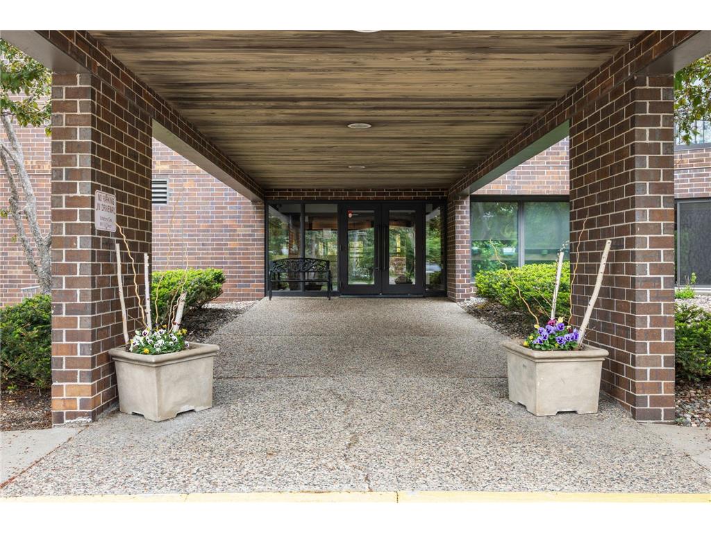 2275 Youngman Avenue #106W Saint Paul MN 55116 7077212 image3