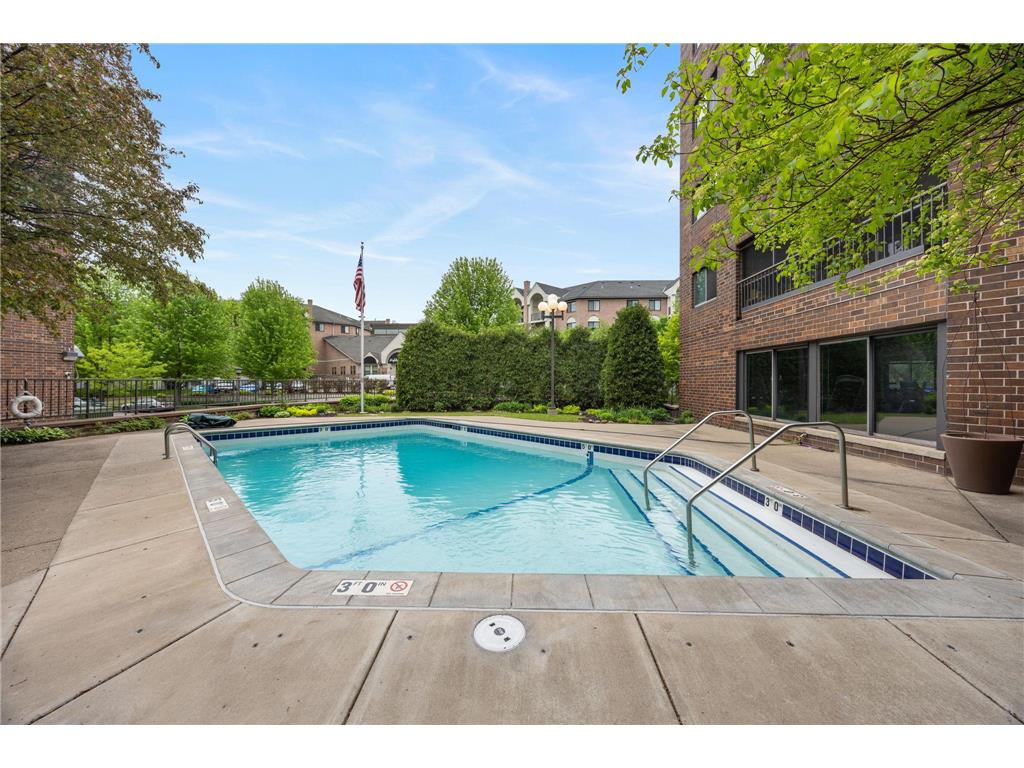 2275 Youngman Avenue #106W Saint Paul MN 55116 7077212 image42