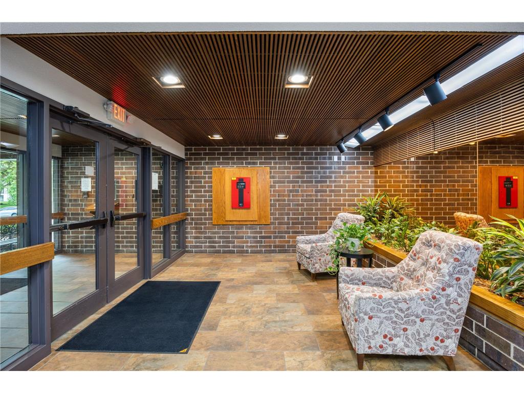 2275 Youngman Avenue #106W Saint Paul MN 55116 7077212 image5