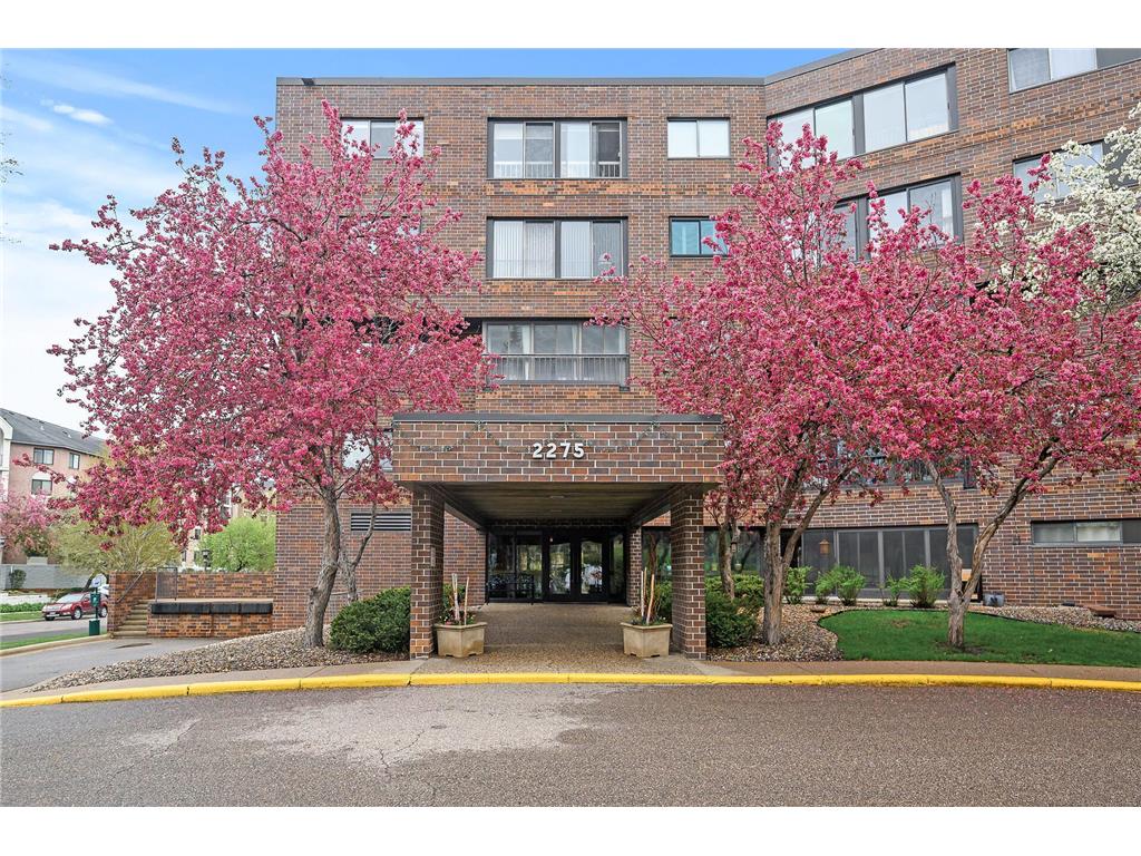2275 Youngman Avenue #207W Saint Paul MN 55116 6567029 image1