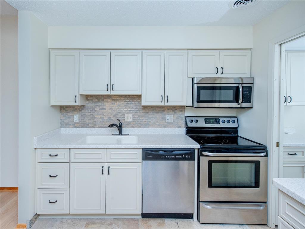 2275 Youngman Avenue #306W Saint Paul MN 55116 7054378 image4