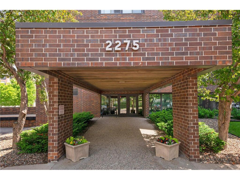 2275 Youngman Avenue #310W Saint Paul MN 55116 6689946 image1