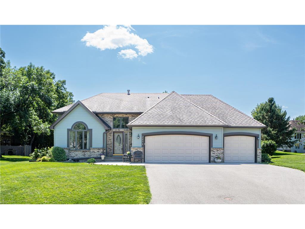 2276 Moreland Court E Maplewood MN 55119 6583960 image1