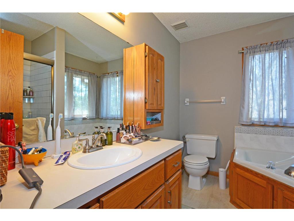 2276 NW 130th Avenue NW Coon Rapids MN 55448 7057001 image22