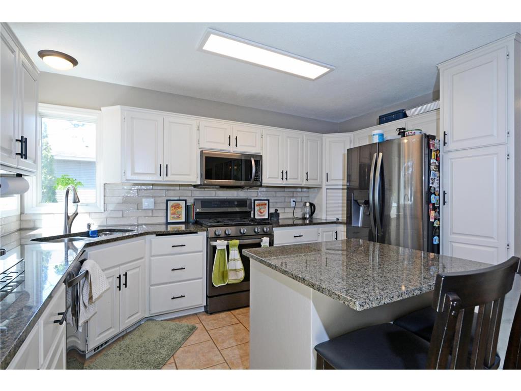 2276 NW 130th Avenue NW Coon Rapids MN 55448 7057001 image9