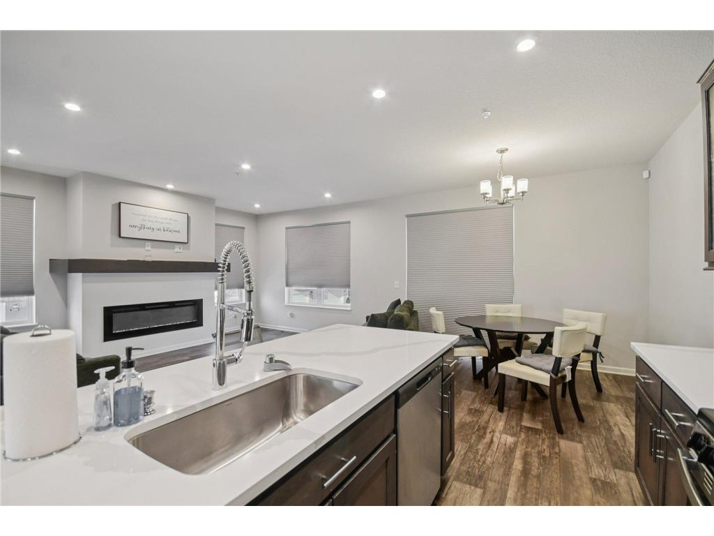 2278 Polar Way North Saint Paul MN 55109 7008807 image12