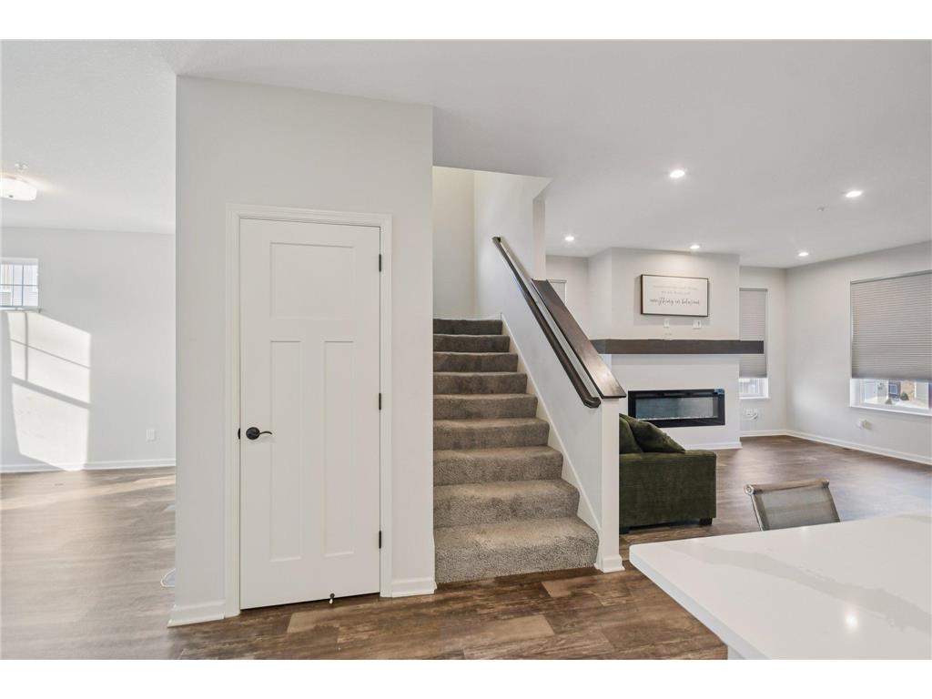 2278 Polar Way North Saint Paul MN 55109 7008807 image13