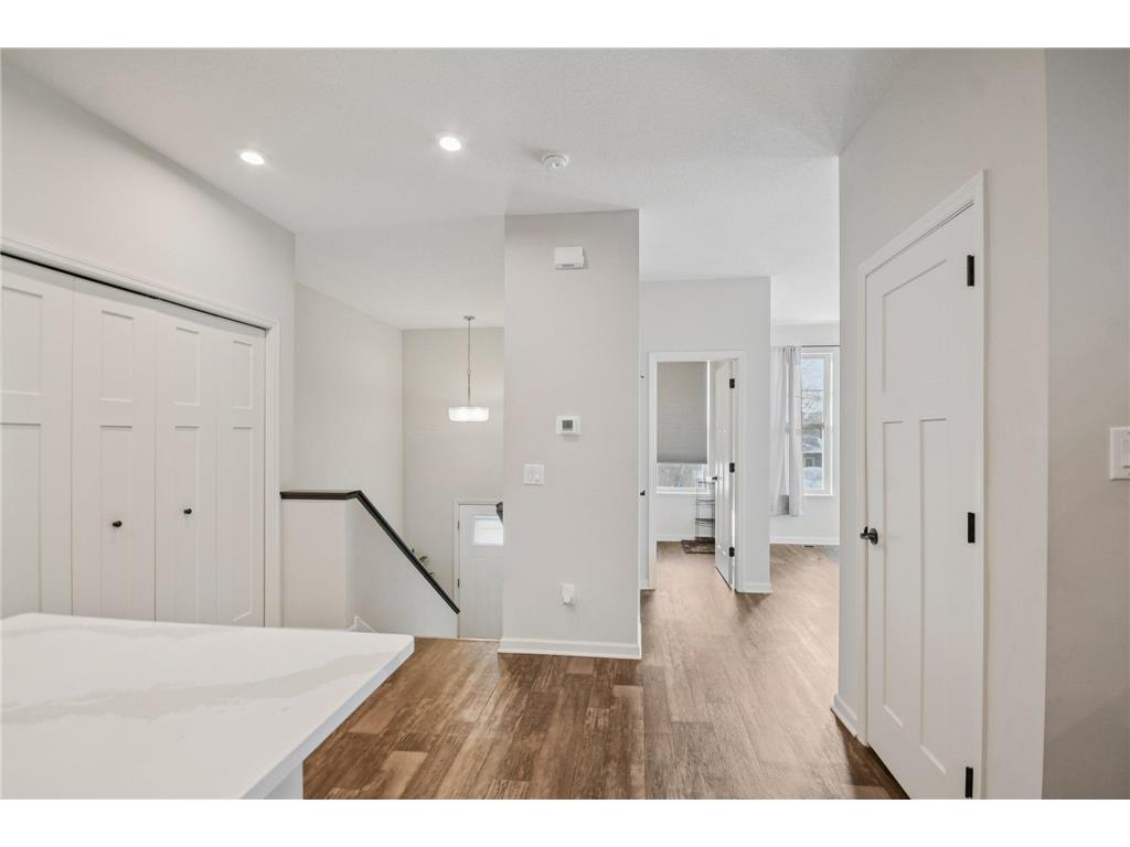 2278 Polar Way North Saint Paul MN 55109 7008807 image20