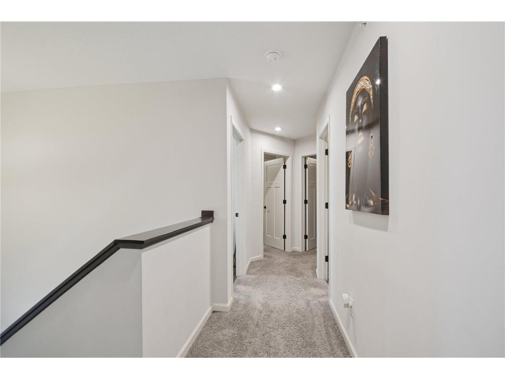 2278 Polar Way North Saint Paul MN 55109 7008807 image25