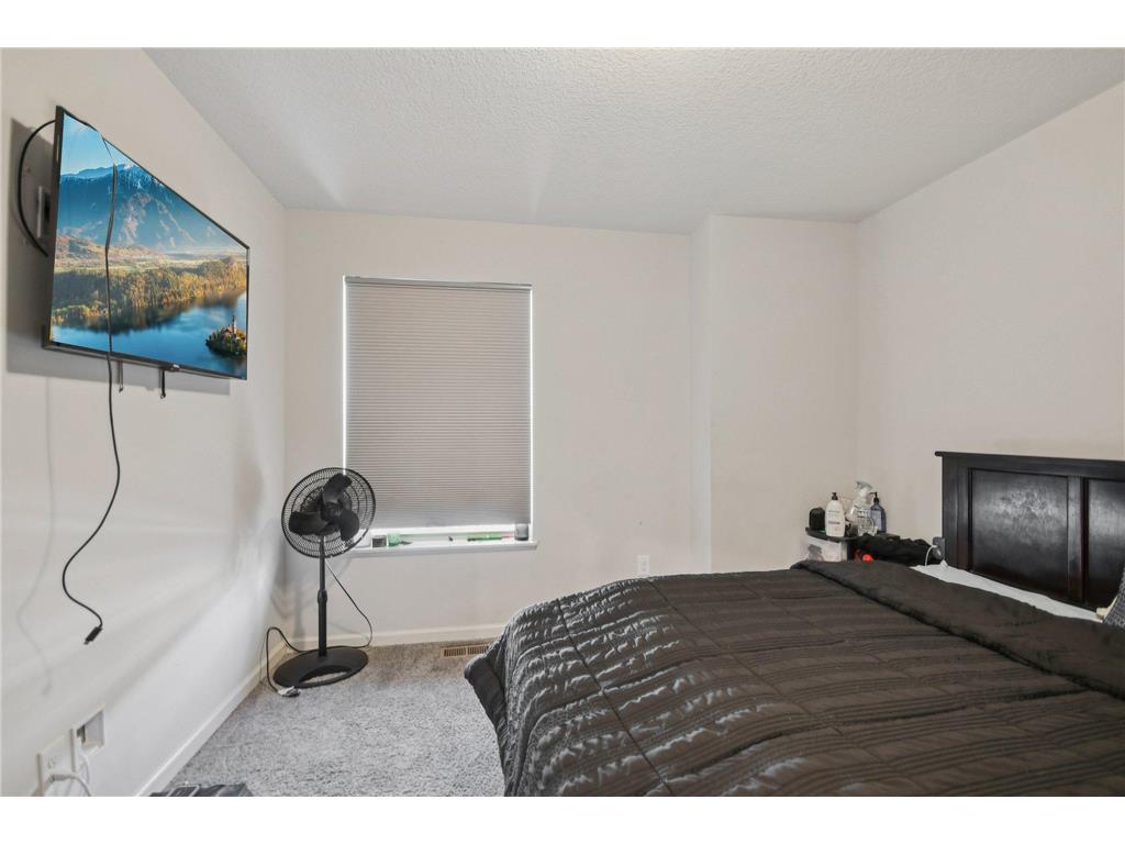 2278 Polar Way North Saint Paul MN 55109 7008807 image27