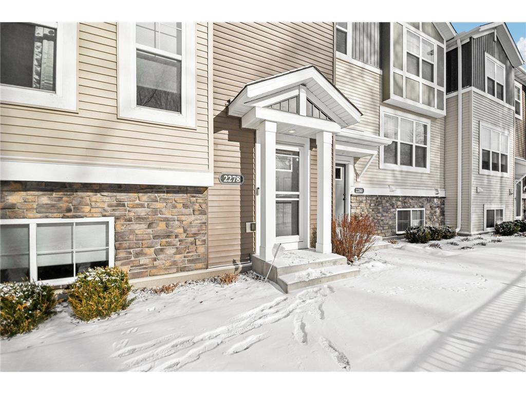 2278 Polar Way North Saint Paul MN 55109 7008807 image3