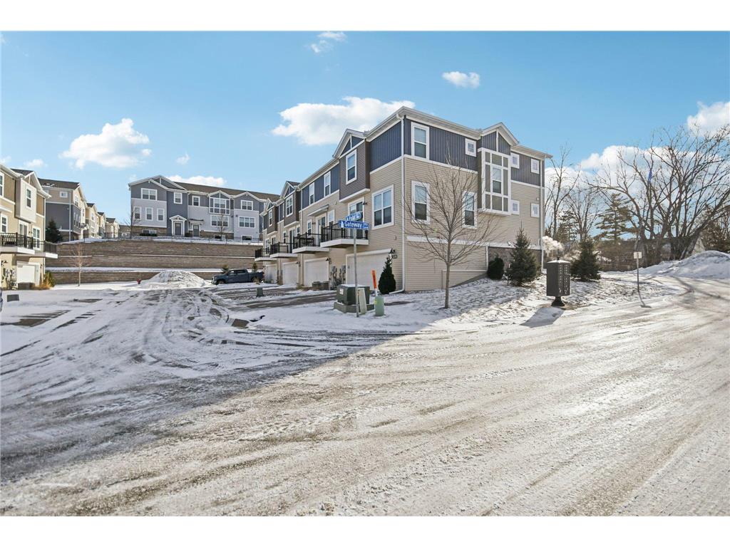 2278 Polar Way North Saint Paul MN 55109 7008807 image46