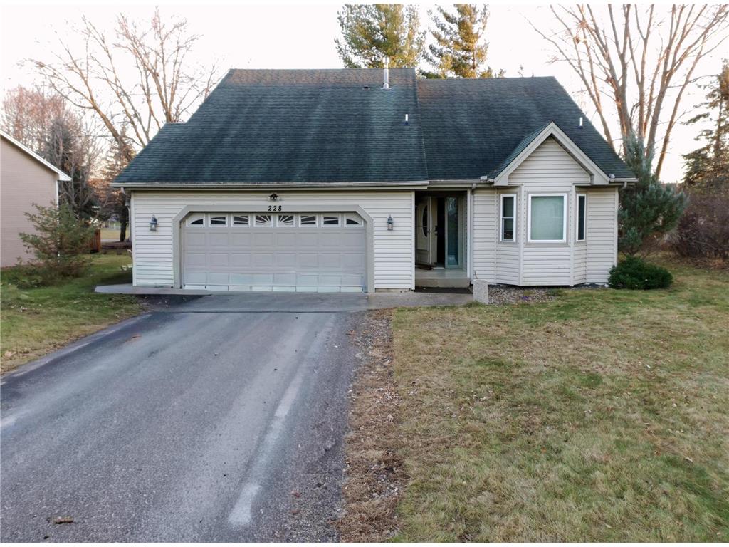 228 126th Avenue NW Coon Rapids MN 55448 7057134 image1