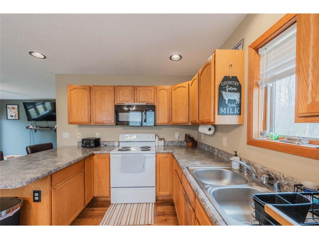 228 3rd Street SE Cook MN 55723 7058547 image3