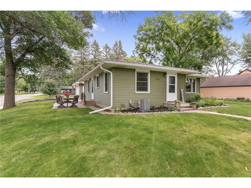 228 8th Avenue N Sauk Rapids MN 56379 6610215 image1