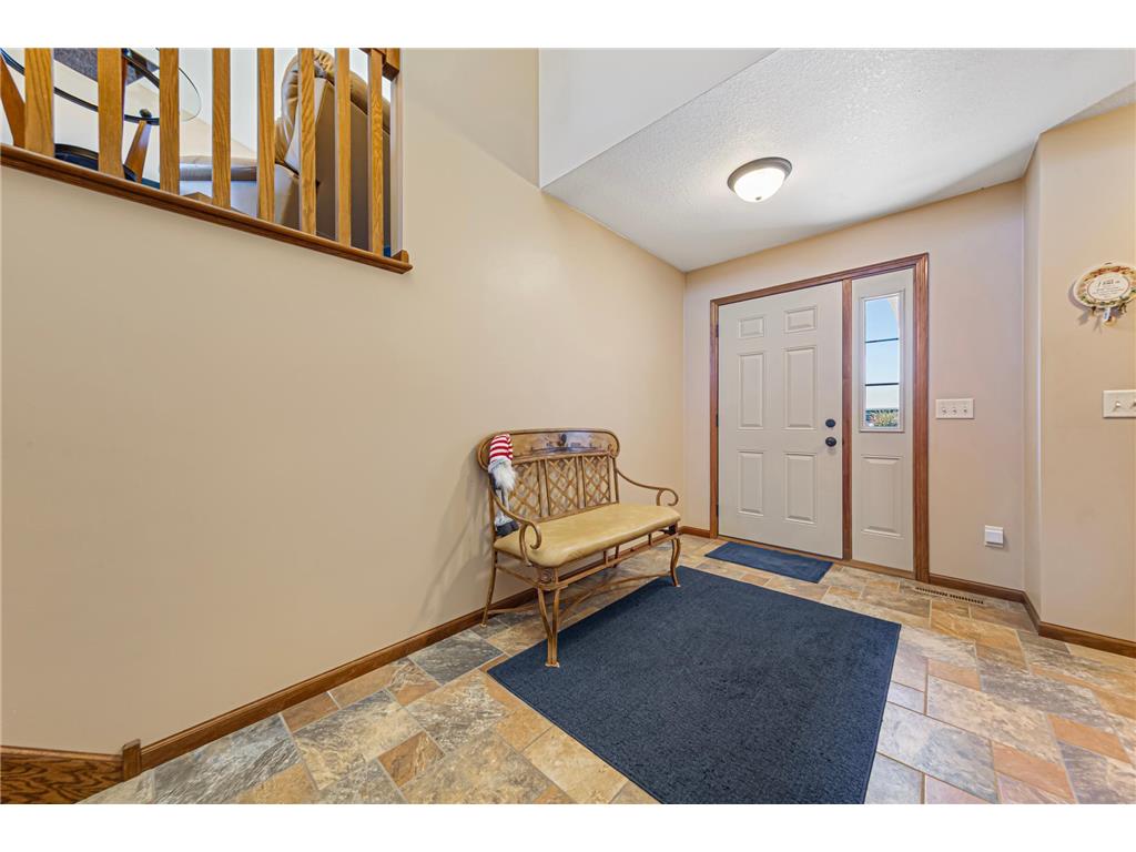 228 Creekside Drive Eagle Lake MN 56024 7110200 image11