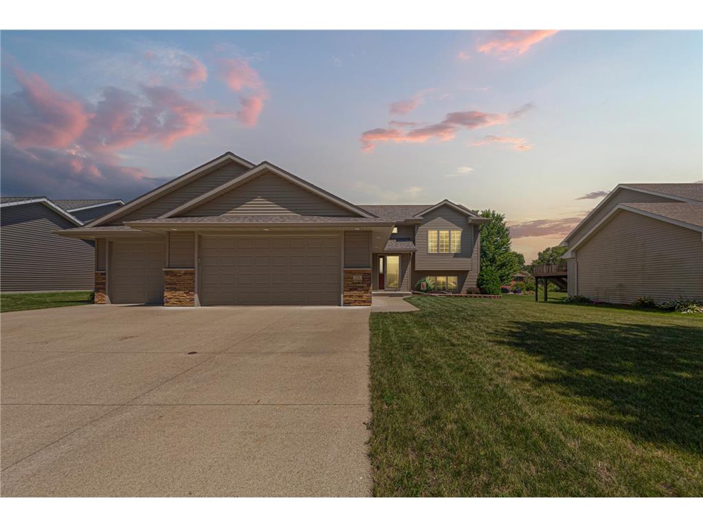 228 Creekside Drive Eagle Lake MN 56024 7110200 image3